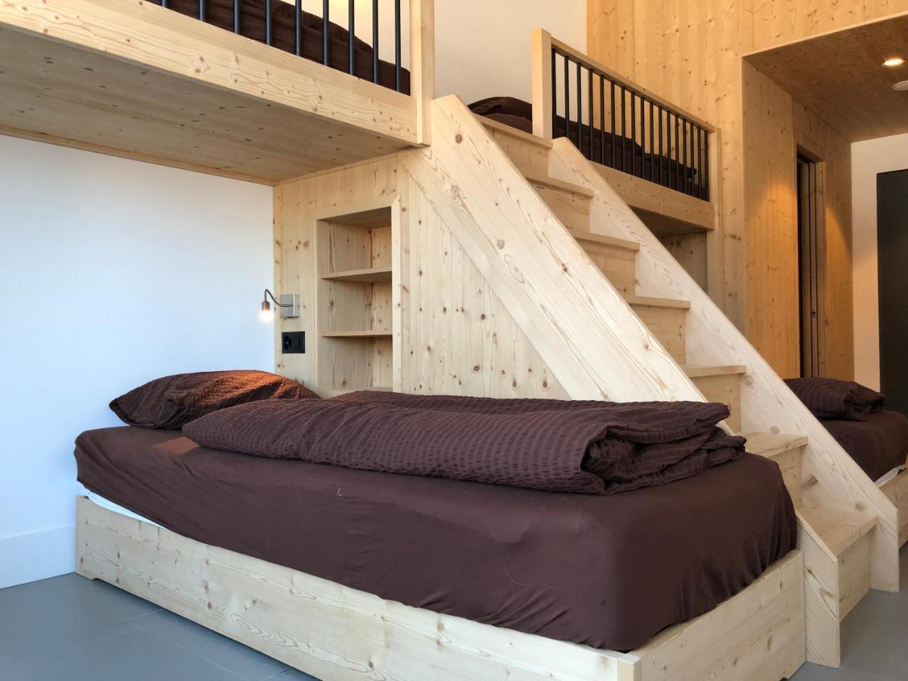 Catrina Hostel Disentis Eksteriør billede